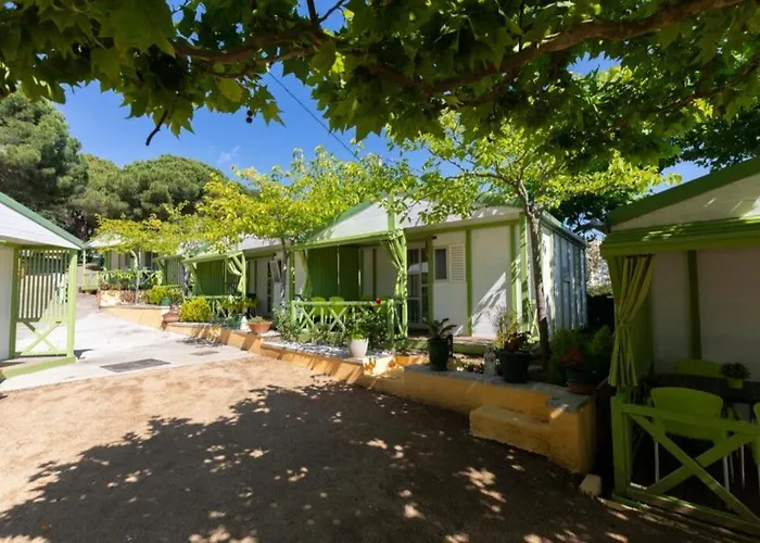 El Far 2* Калелья