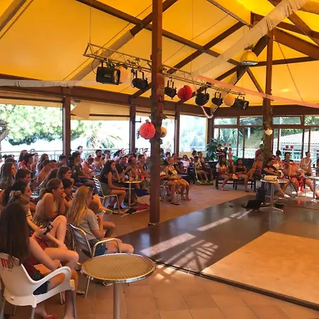 El Far Parque de Campismo