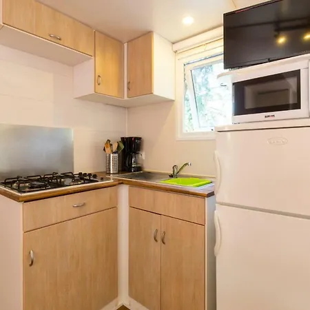 El Far Parque de Campismo 2*