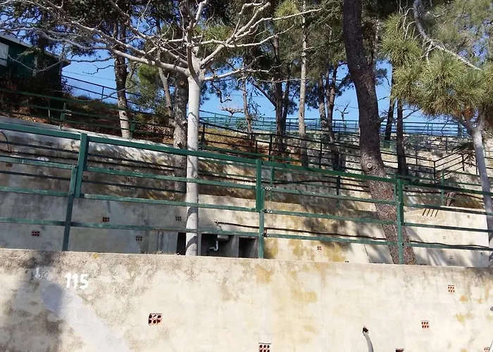 El Far 캠프장 칼레라